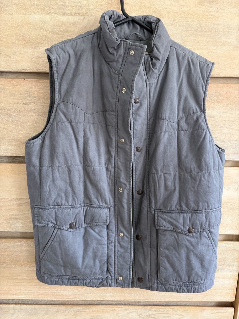 Levi's Men’s Gray Quilted Sleeveless Vest